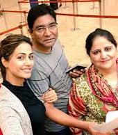 Hina Khan with her parents