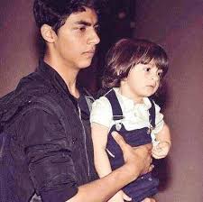 Aryan Khan with his brother