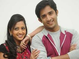 Anchor Ravi with his ex-girlfriend