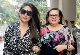 Kareena Kapoor with her mother