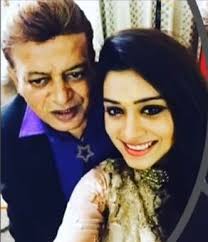 Payal Rajput with her father