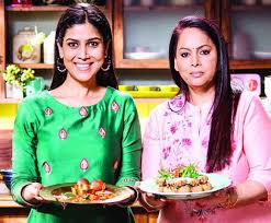 Sakshi Tanwar with her sister