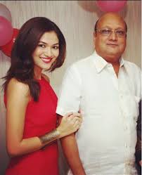Ridhima Pandit with her father