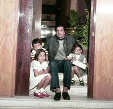 Dharmendra with his daughters
