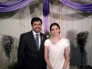 Nivin Pauly with his wife