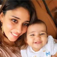 Ritika Sajdeh with her daughter