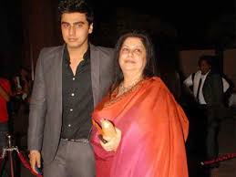 Arjun Kapoor with his mother