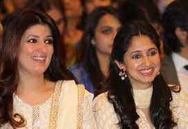 Twinkle Khanna with her sister