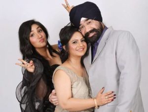 Ashnoor Kaur with her parents