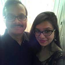 Rashmi Agdekar with her father