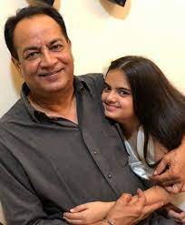 Ruhanika Dhawan with her father